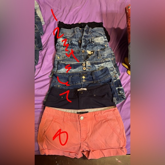 Shorts! - Picture 3 of 5